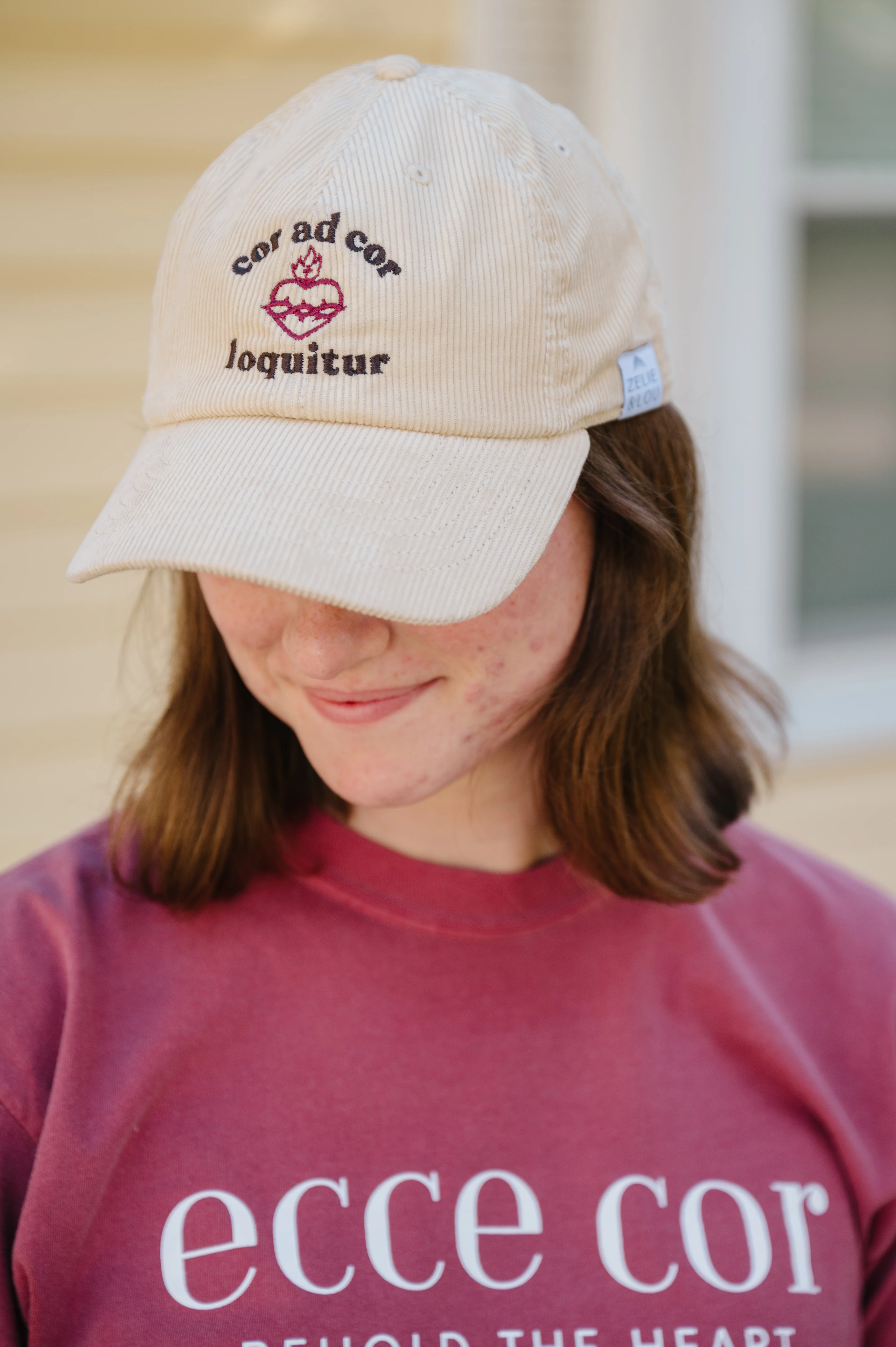 "Cor ad Cor Loquitur" / Sacred Heart of Jesus Corduroy Hat - Image 3